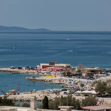 Palace Lidija 公寓