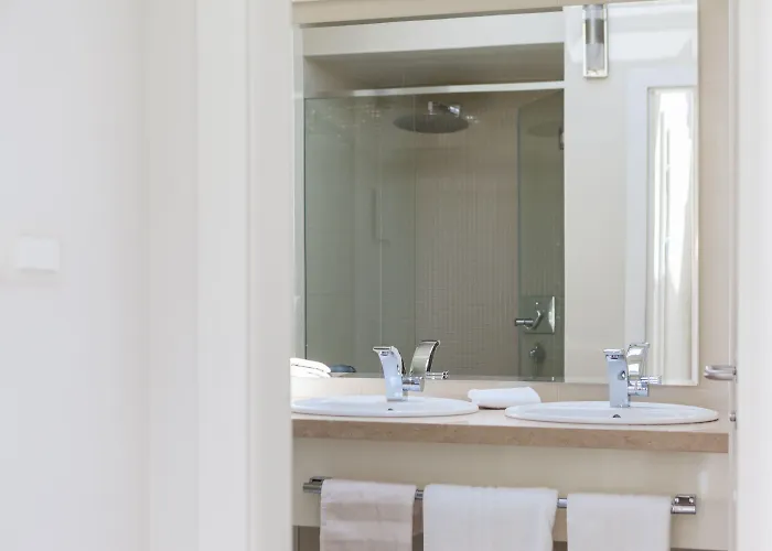 Palace Lidija דירה *