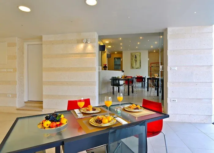 Palace Lidija * ספליט