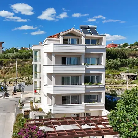 Appartement Palace Lidija